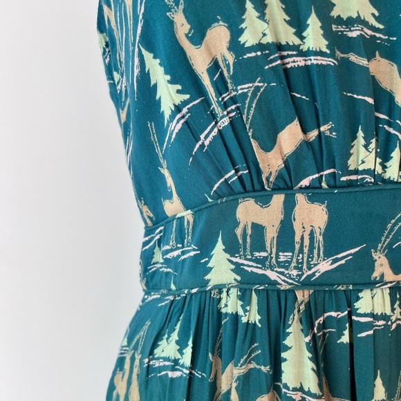 Emily & Fin Rachel Dress in Deer, Modcloth "Day After Day" Soft Holiday Dress - Picture 4 of 7